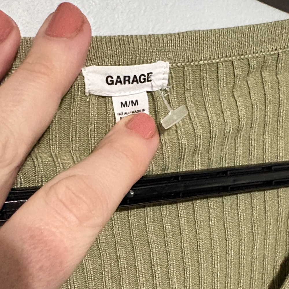 Two-Tone Green and Beige Women's Cardigan - Picture 4 of 7